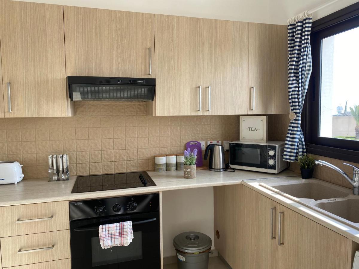 Two Bedroom Duplex :Mountain And Sea View Larnaca Esterno foto