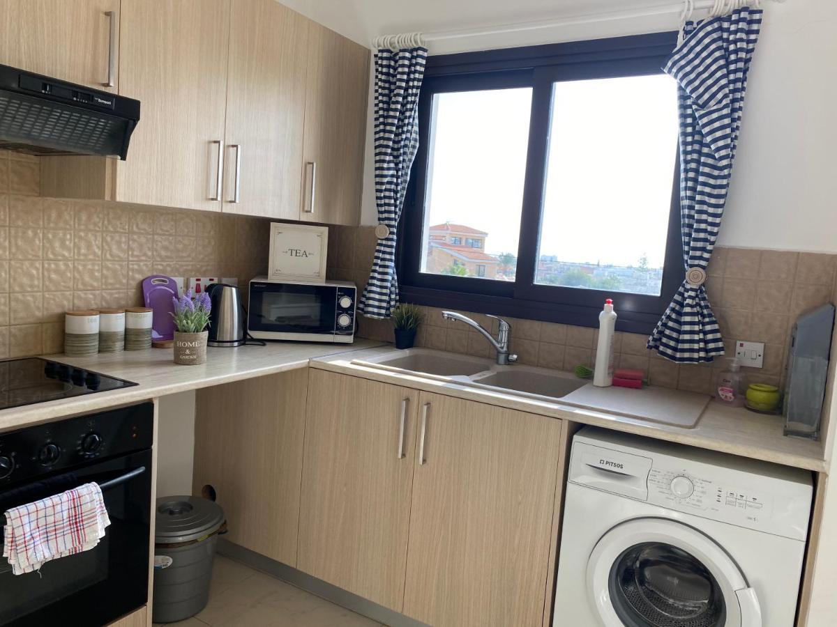 Two Bedroom Duplex :Mountain And Sea View Larnaca Esterno foto