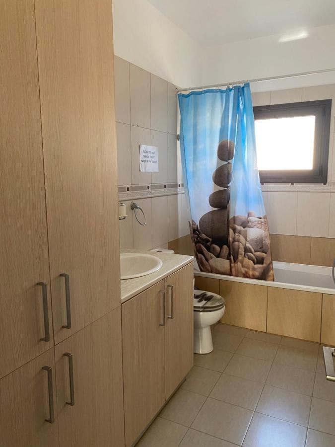 Two Bedroom Duplex :Mountain And Sea View Larnaca Esterno foto