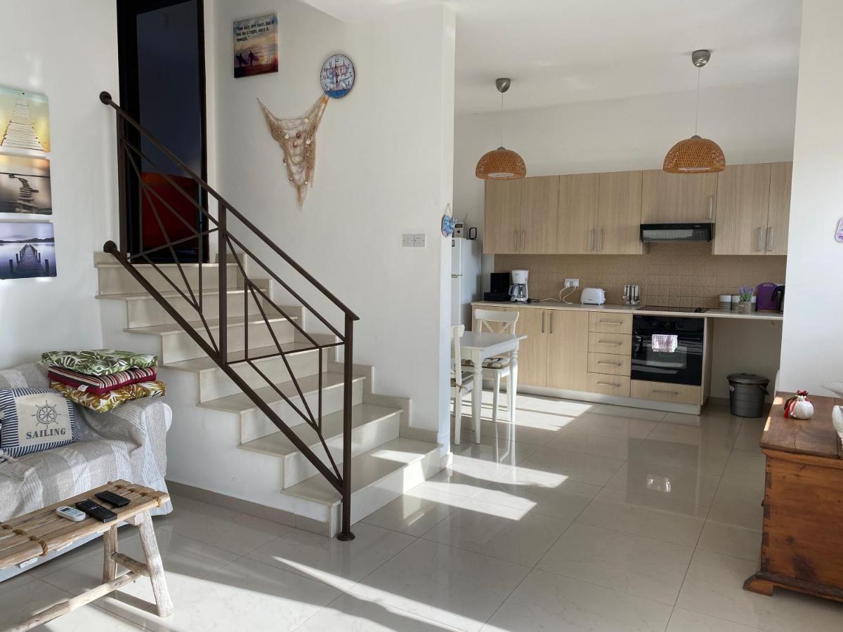 Two Bedroom Duplex :Mountain And Sea View Larnaca Esterno foto